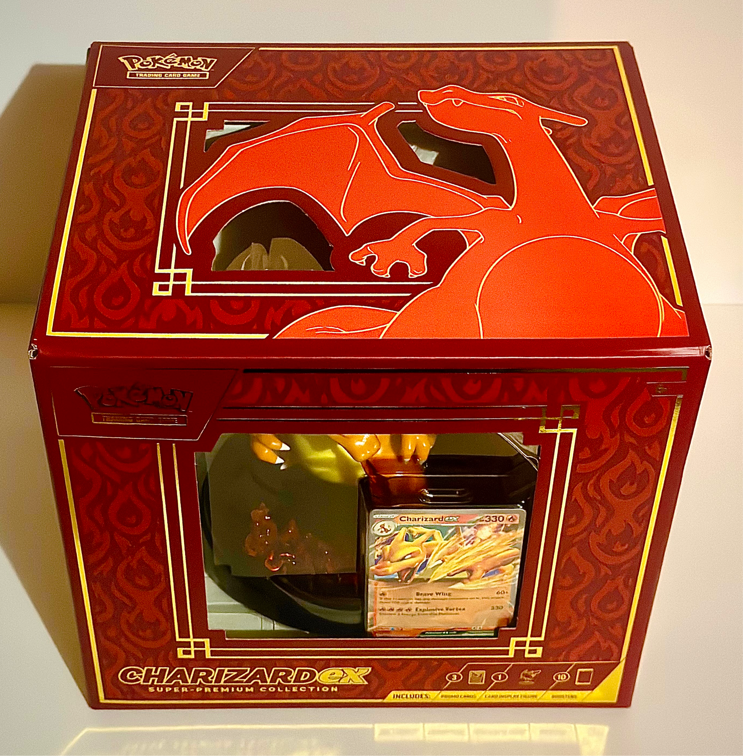 Charizard ex Super-Premium Collection Box